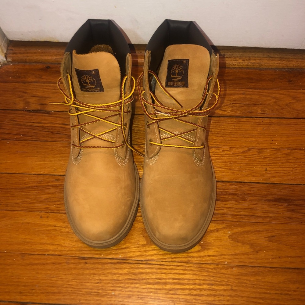 🥾 Timberland boots